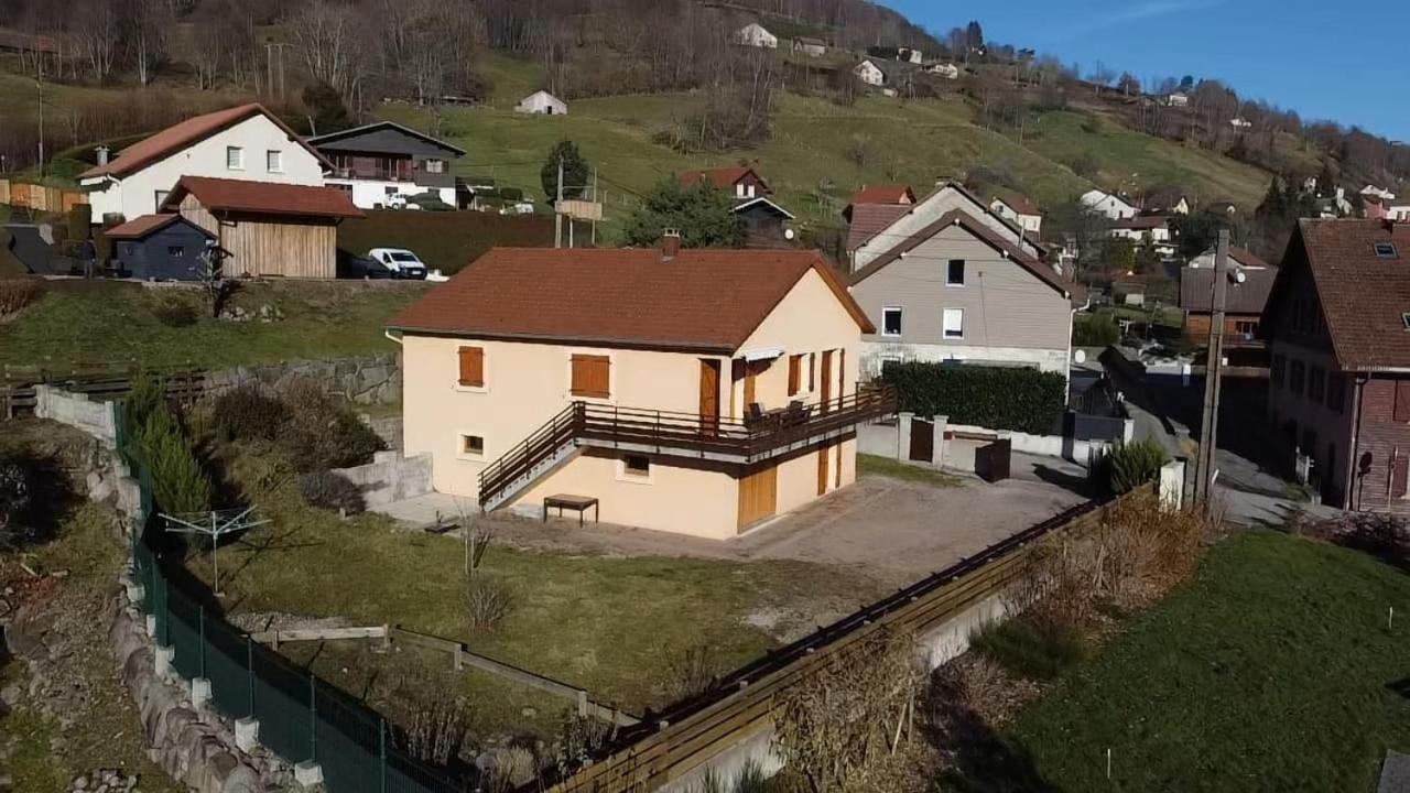 Villa Les Randogodilleurs Avec Jacuzzi A 2Kms Des Pistes Et 350M Du Theatre Du Peuple ! Bussang Esterno foto
